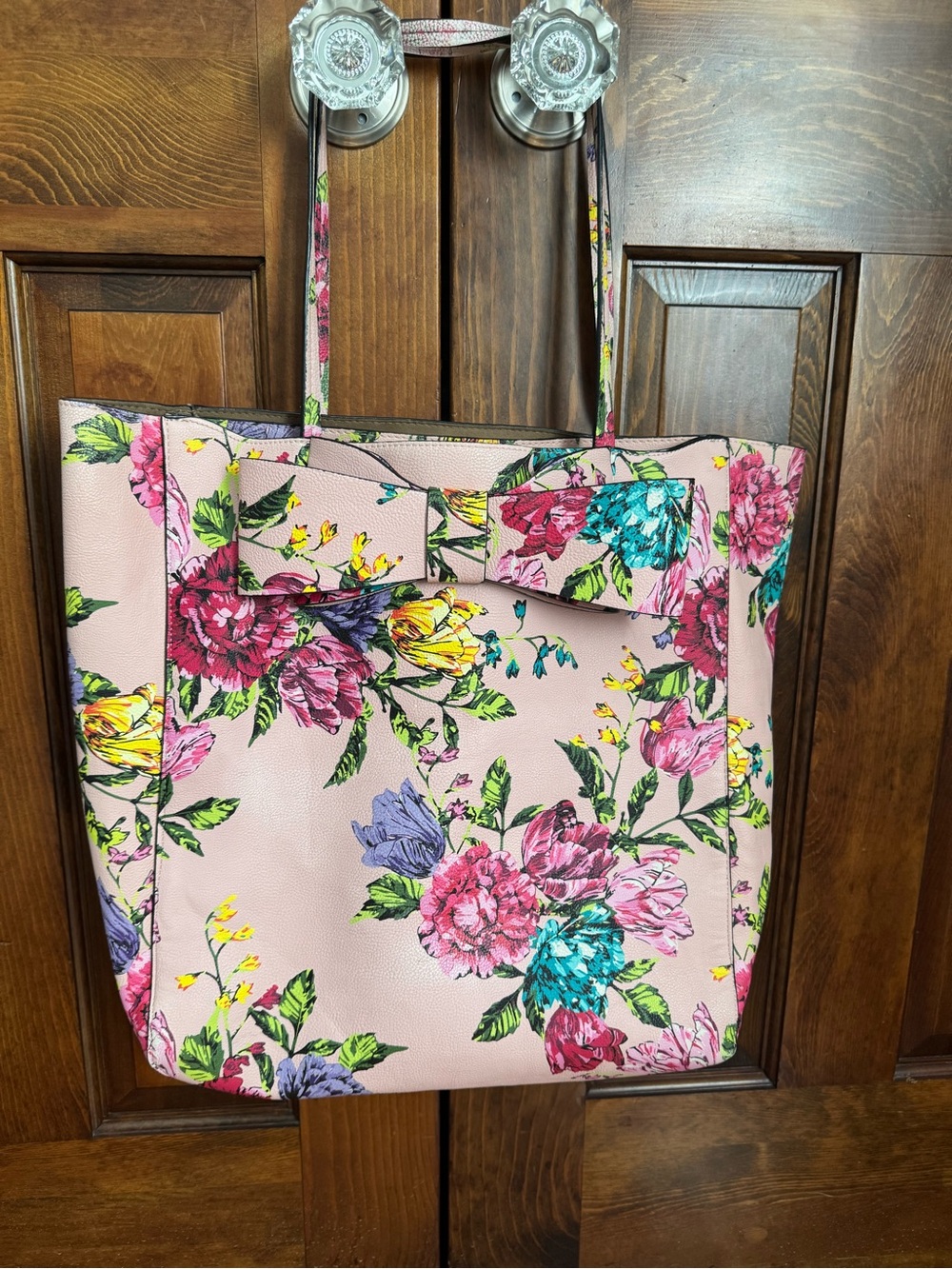 Pink Floral Bow Tote Bag - Women's Floral Betsey Johnson shoulder/tote bag.